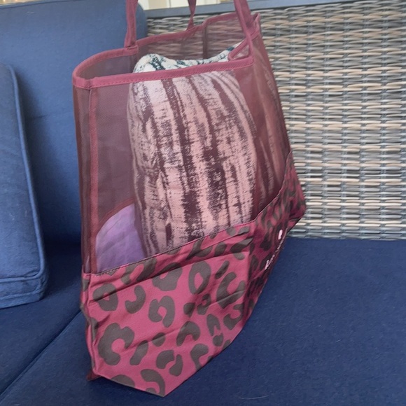 Kate Spade XLARGE Tote - Picture 4 of 16